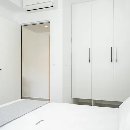 Cozy Corner Luxury 公寓 *